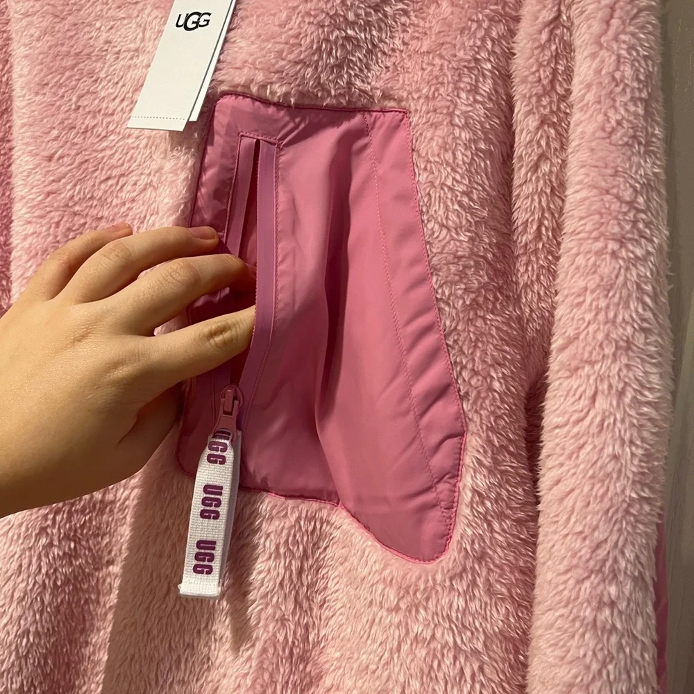 NWT pink Ugg Sherpa pullover sweater front zipper - Picture 3 of 6